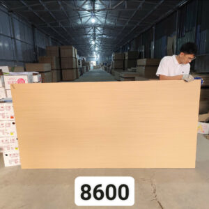 Plywood Melamine 8600 18mm